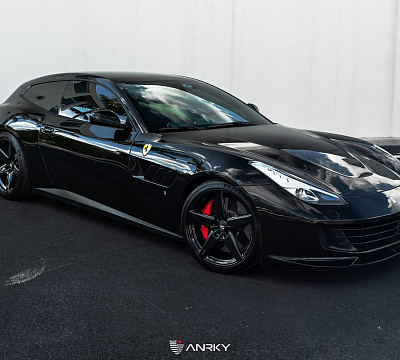 Фото дисков Anrky RS5.1 на Ferrari GTC4Lusso