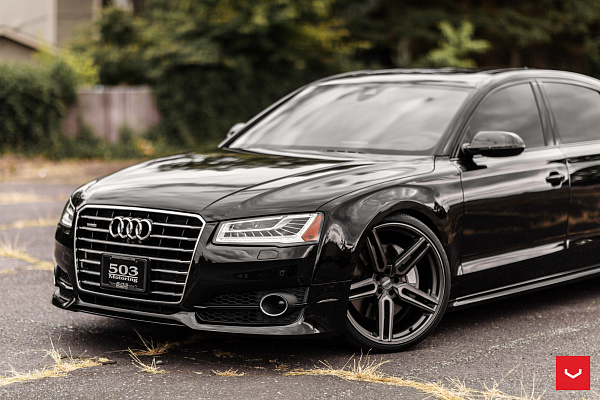 Фото дисков Vossen HF-1 Сатиновый графит на Audi A/S 8 (D4)