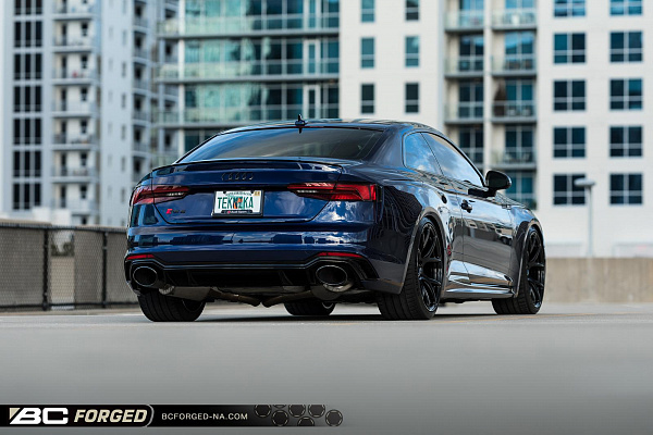 Фото дисков BC Forged RZ05 Черный глянец на Audi A/S/RS 5 (F5)