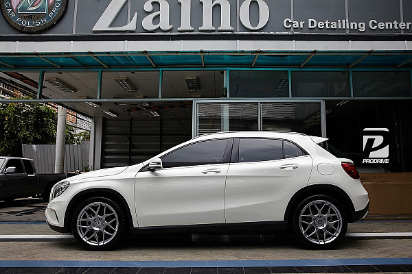 Mercedes-Benz GLA200