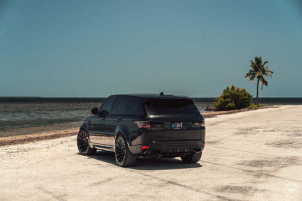 Фото дисков Vossen UV-3 Черный глянец на Land Rover Range Rover Sport II