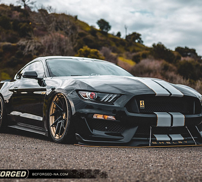 Фото дисков BC Forged HCA218 на Ford Mustang VI
