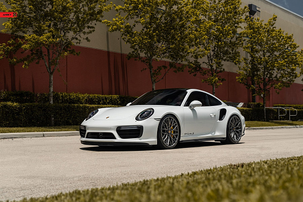 Фото дисков Anrky AN30 Сатиновый графит на Porsche 911 VII