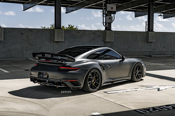 Фото дисков Strasse Wheels SM5RT Deep Concave Duoblock Черный сатин на Porsche 911 VII