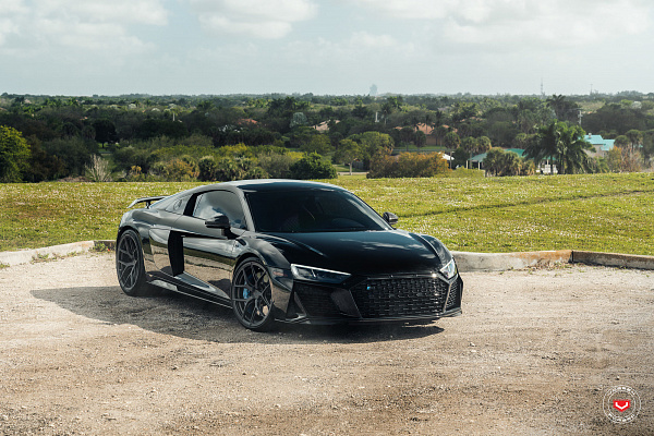 Фото дисков Vossen S21-01 Сатиновый темный лак на Audi R8 (4S)