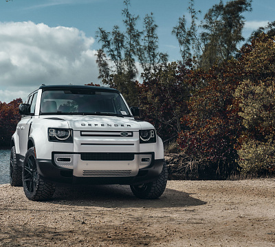 Фото дисков Vossen HF-7 на Land Rover Defender II