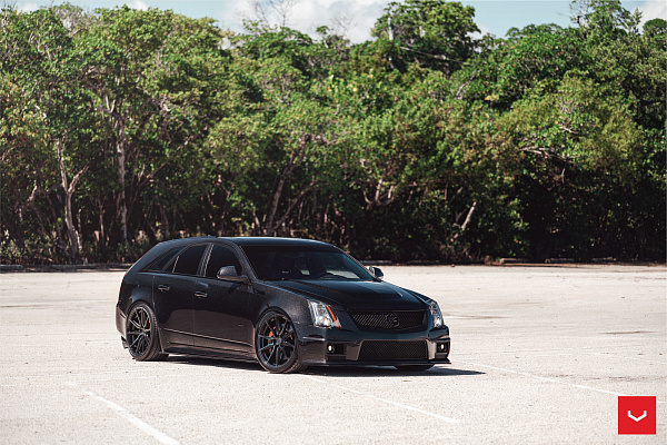 Фото дисков Vossen HF-3 Глянцевый темный лак на Cadillac CTS II