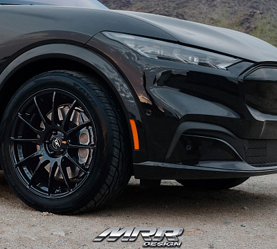 Фото дисков MRR GF6 на Ford Mustang Mach-E
