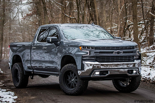 Фото дисков Black Rhino STADIUM Черный матовый на Chevrolet Silverado IV