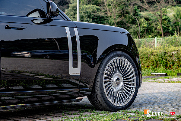 Фото дисков Vossen UV-5 Глянцевый лак на Range Rover V