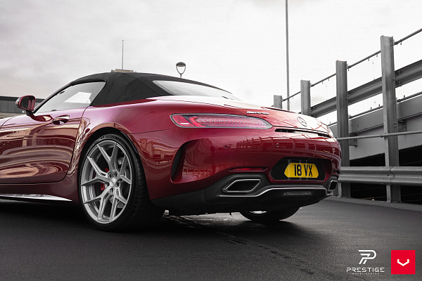 Фото дисков Vossen HF-5 Серебро на Mercedes-Benz AMG GT I