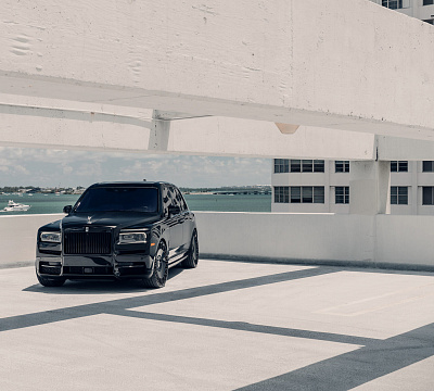 Фото дисков Vossen S17-18 на Rolls-Royce Cullinan