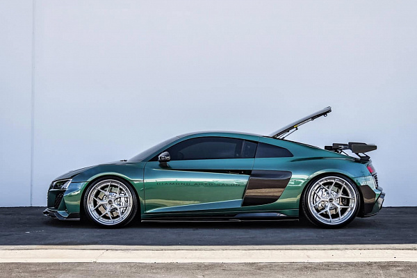 Audi R8