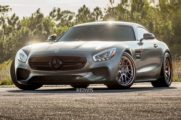 Фото дисков Strasse Wheels SM7 Deep Concave FS Другой цвет на Mercedes-Benz AMG GT I