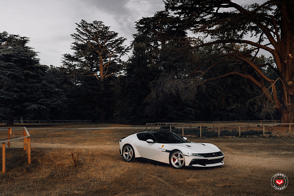 Фото дисков Vossen GEN-01 (3-Piece) Сатиновый лак на Ferrari 12Cilindri