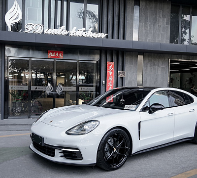 Фото дисков HRE P101 на Porsche Panamera II