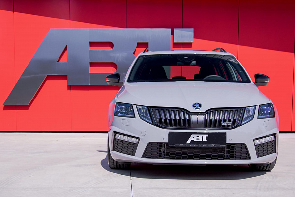 Фото дисков ABT Sport ER-C Черный сатин на Skoda Octavia III