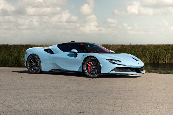 Фото дисков Strasse Wheels SV4-RS Deep Concave FS Черный сатин на Ferrari SF90