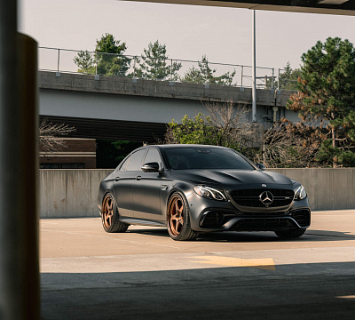 Фото дисков HRE 527 на Mercedes-Benz E-Class (W213, S213, C238)