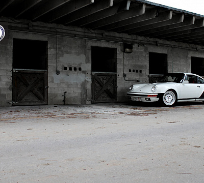 Фото дисков HRE 501 на Porsche 911 II