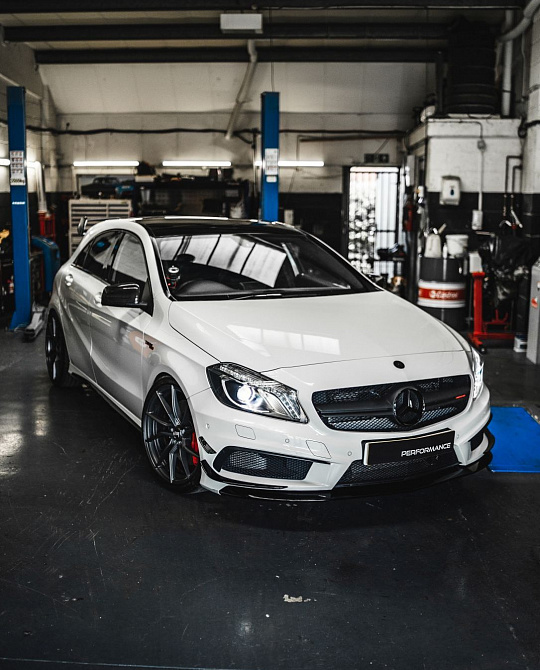 Фото дисков B25 Сатиновый графит на Mercedes-Benz A-Class (W176)
