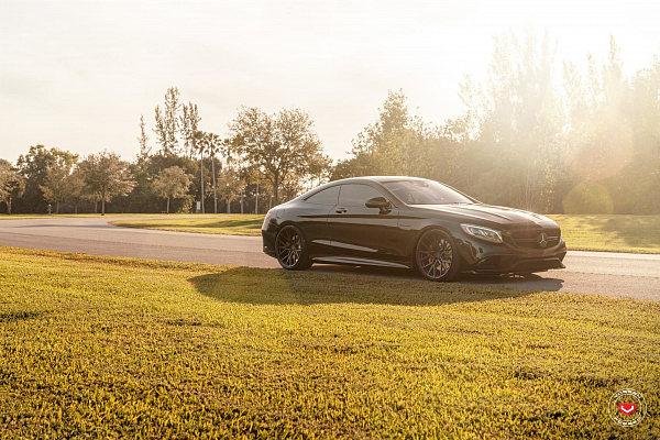 Фото дисков Vossen M-X3 Черный сатин на Mercedes-Benz S-Class (W222, C217)