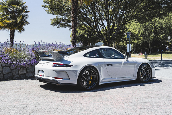 Фото дисков Brixton Forged PF7 Черный глянец на Porsche 911 VII