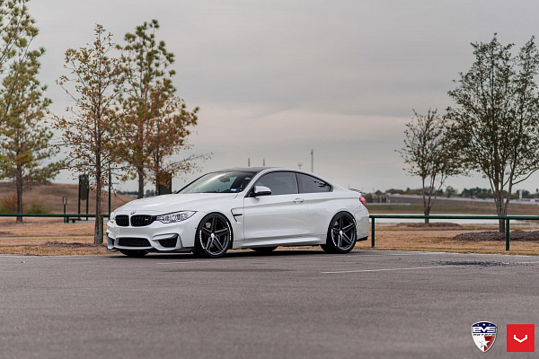 Фото дисков Vossen VFS-5 Глянцевый графит на BMW 4/M4 (F32/F82)