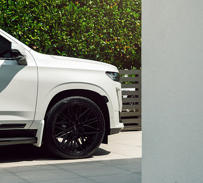 Фото дисков Vossen HF6-5 на Cadillac Escalade V