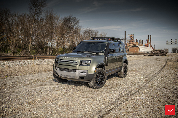 Фото дисков Vossen HF-2 Черный глянец на Land Rover Defender II
