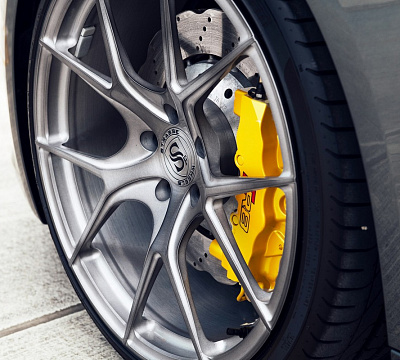 Фото дисков Strasse Wheels SM5R Deep Concave Monoblock на Audi R8 (4S)