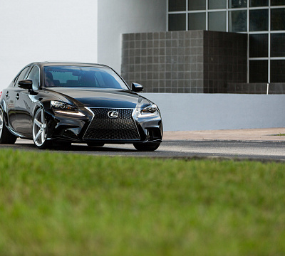 Фото дисков Vossen CV3 на Lexus IS II
