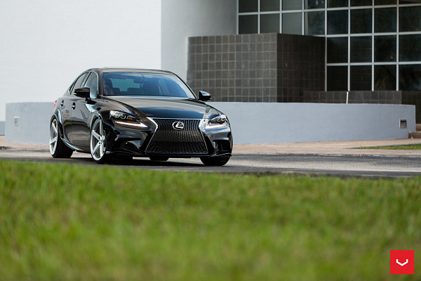 Фото дисков Vossen CV3 Серебро на Lexus IS II
