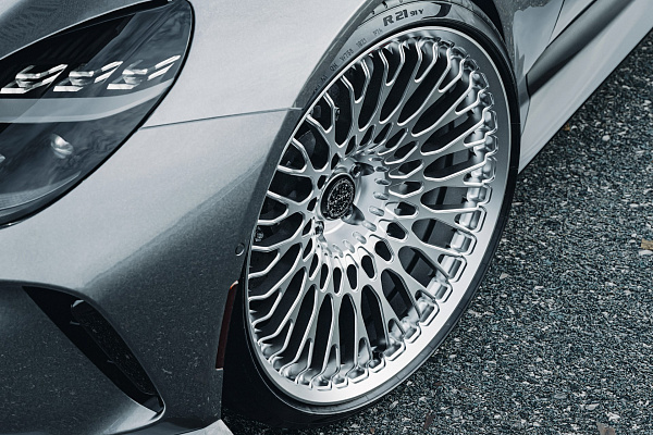 Фото дисков Brixton Forged TR20 Черный сатин на Aston Martin Vantage 4