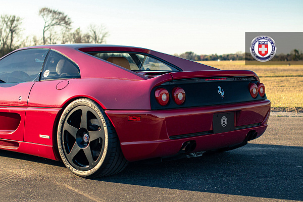Фото дисков HRE 305M Черный сатин на Ferrari F355