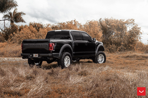 Фото дисков Vossen HF6-1 Серебро на Ford F-150 XIII