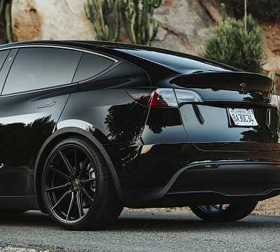 Фото дисков Vossen HF-3 на Tesla Model Y