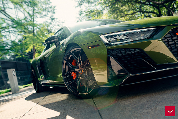 Фото дисков Vossen HF-5 Черный глянец на Audi R8 (4S)