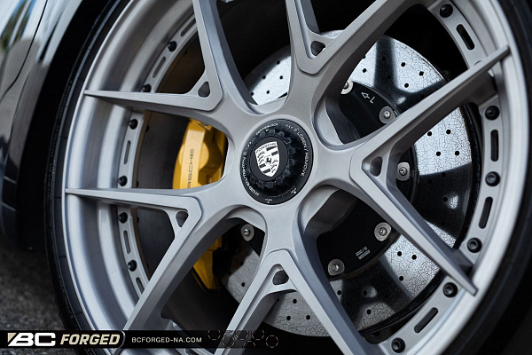 Фото дисков BC Forged HCK196 Сатиновый тонированный лак на Porsche 911 VIII