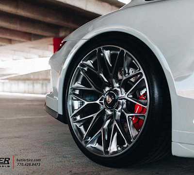 Фото дисков HRE P200 на Porsche 911 VII