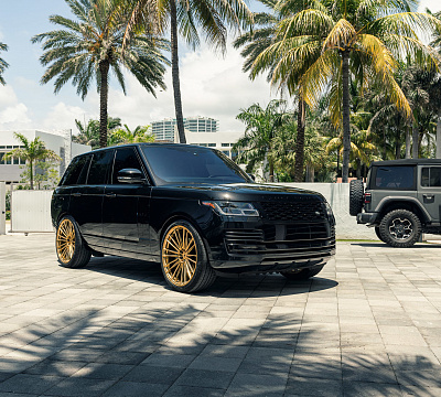 Фото дисков Vossen S17-04 на Land Rover Range Rover IV