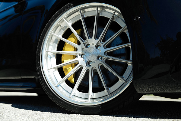 Фото дисков Strasse Wheels SV15 Deep Concave FS Глянцевый лак на Mercedes-Benz S-Class (W223)