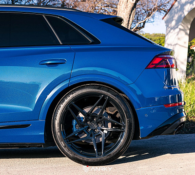 Фото дисков Anrky S1-X3 на Audi Q8