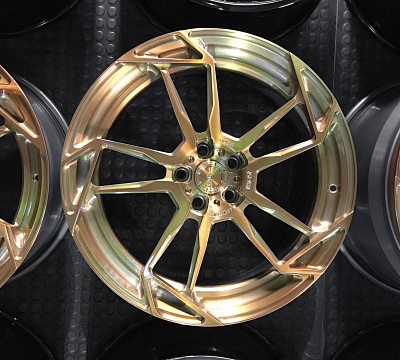 ADV.1 ADV5.3 M.V2 CS