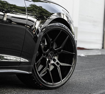 Фото дисков Giovanna Haleb на Audi A/S/RS 5 (F5)