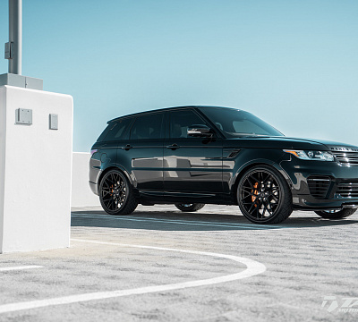 Фото дисков Vossen UV-1 на Land Rover Range Rover Sport II