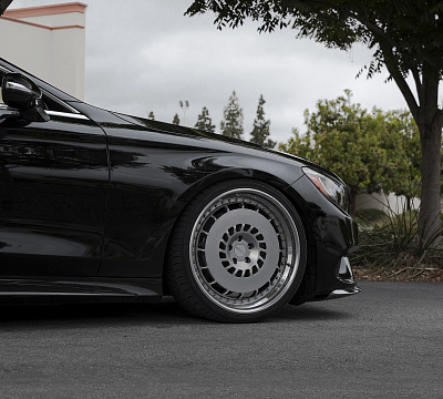 Фото дисков Rotiform CCV на Mercedes-Benz S-Class (W222, C217)
