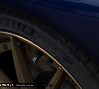 Фото дисков BC Forged HCA210 на Porsche 911 VI