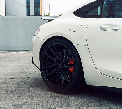Фото дисков Vossen HF-4T на Mercedes-Benz AMG GT I
