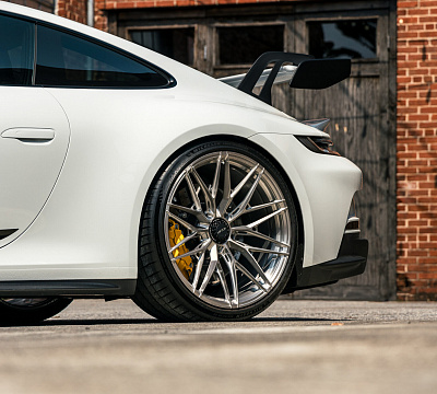 Фото дисков Vossen S21-02 на Porsche 911 VIII
